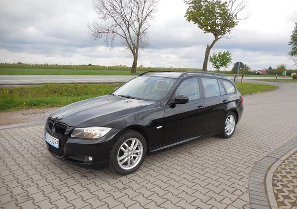 BMW Seria 3 cena 24900 przebieg: 204000, rok produkcji 2009 z Kowalewo Pomorskie małe 277